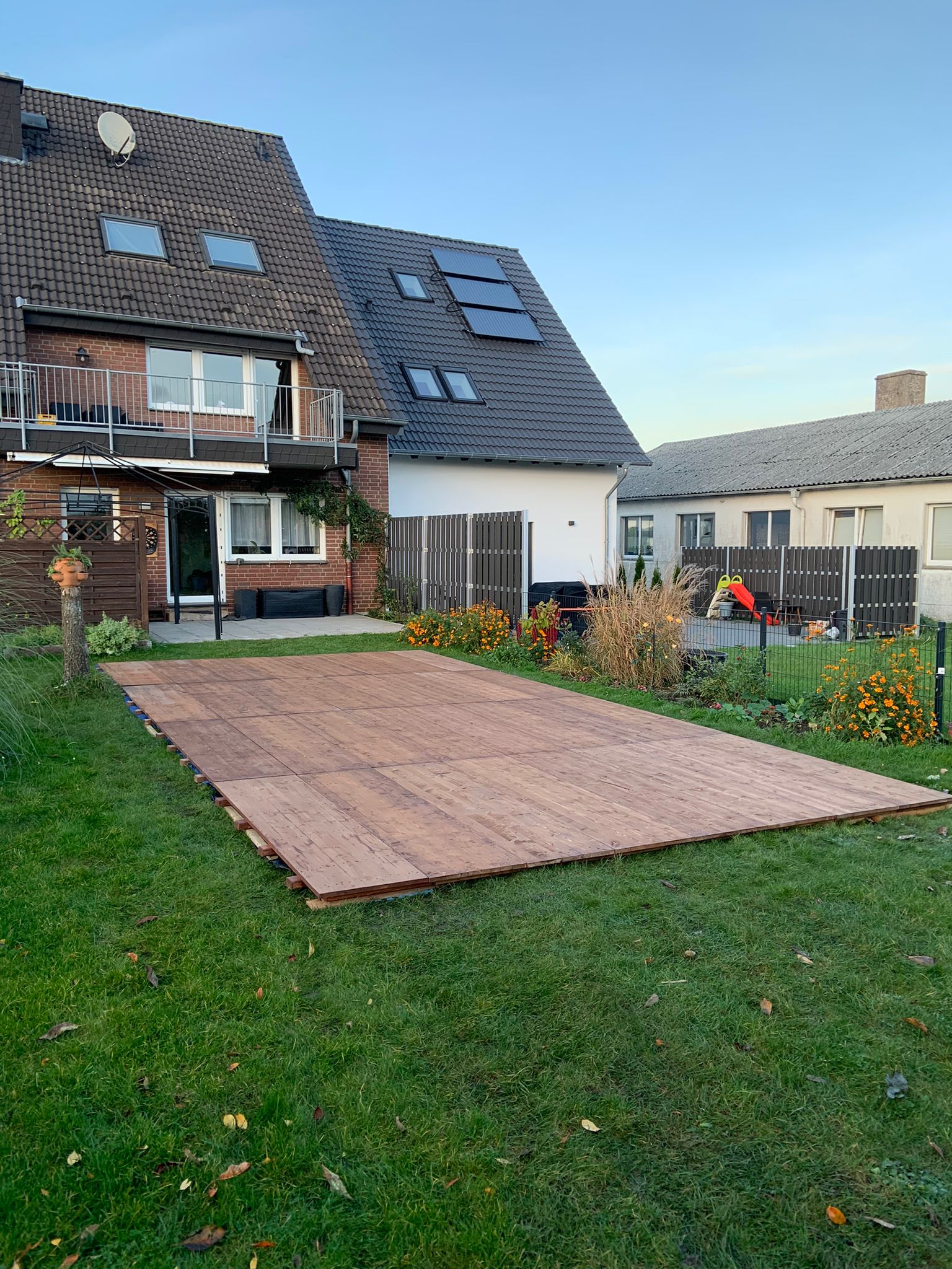 Zeltboden, Tanzboden aus Holz 2000x500mm mieten